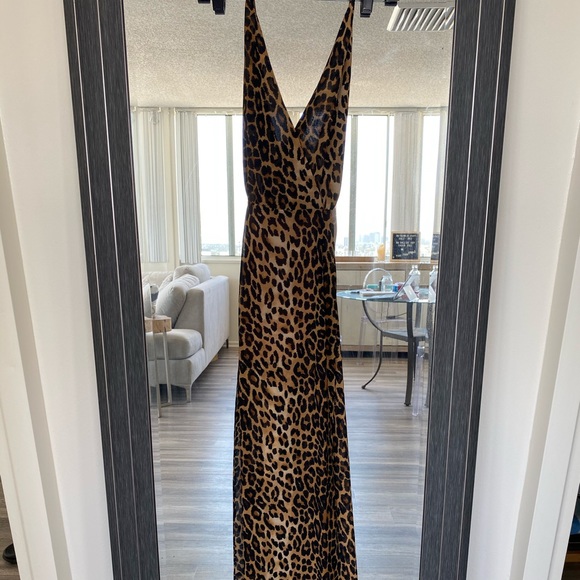 Leopard Maxi Dress - Picture 3 of 5